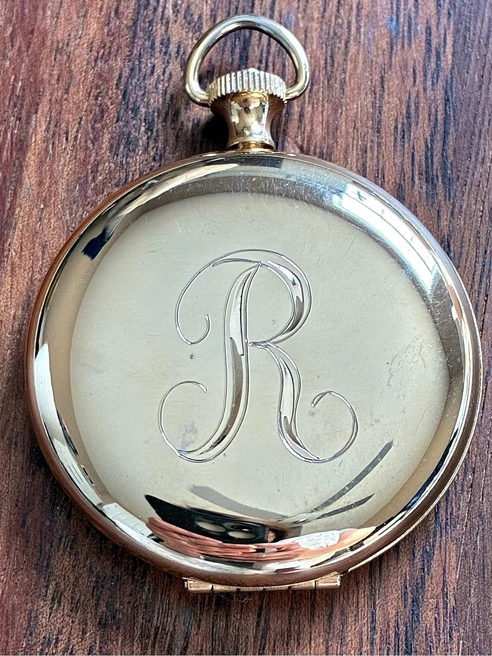 Gold-Tone Monogram Letter R Compact Perfume Holder Engraved Pendant